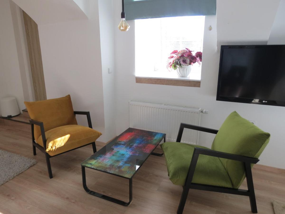 Apartman Pod Synagogou ฮุมโปเลซ ภายนอก รูปภาพ